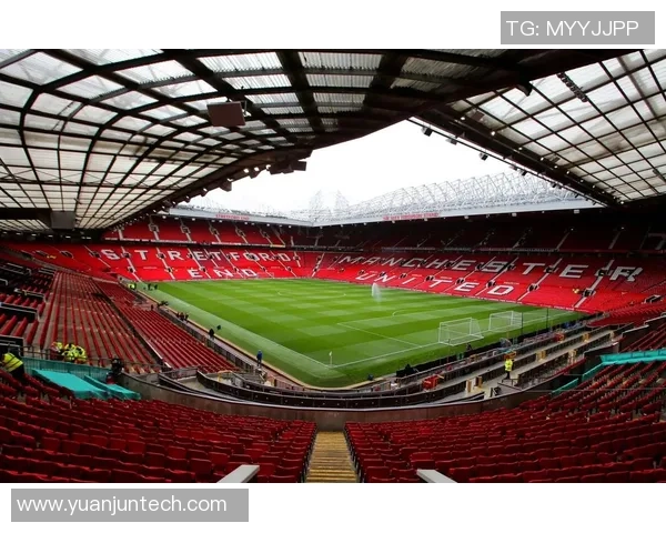 退役老足球球星们的传奇人生与足球遗产重塑回顾